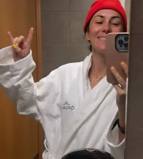 Image 10708381 from Amy Shark