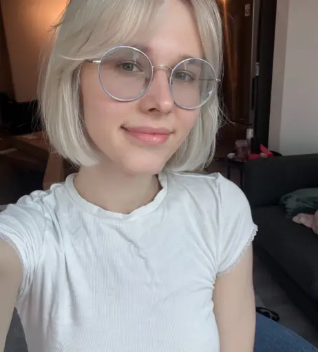 Image 10700237 from Liv Agar