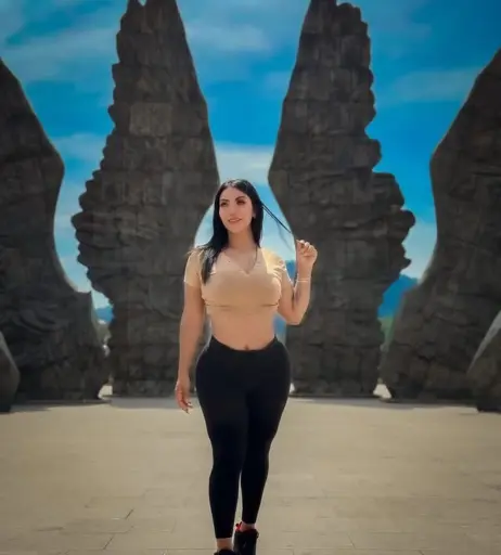 Image 10703705 from Denisse Naima