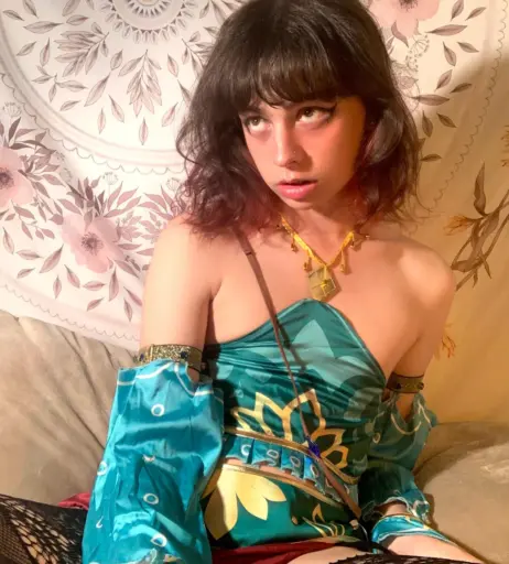 Image 10702967 from CD Bell