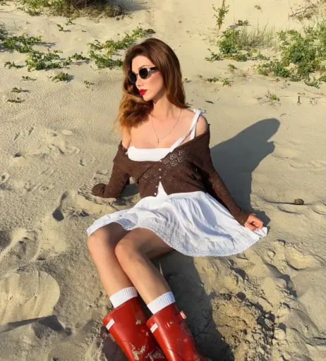 Image 10702556 from Julia Art | Agentjulia