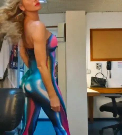 Image 10709899 from Lívia Andrade