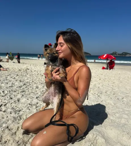 Image 10709823 from Bruna Griphao