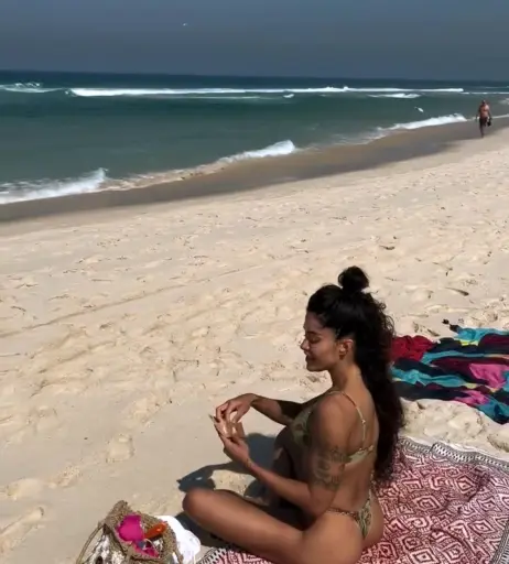 Image 10709272 from Aline Riscado