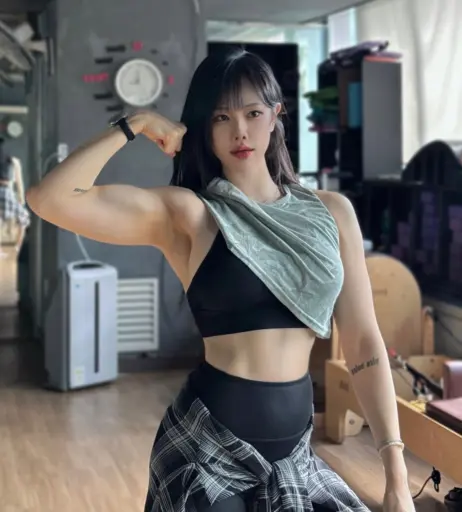 Image 10798352 from 김예솔 / yesol170