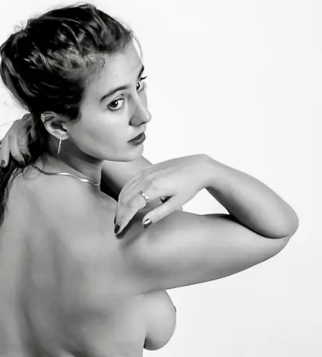 Image 10795025 from Model Seraphina