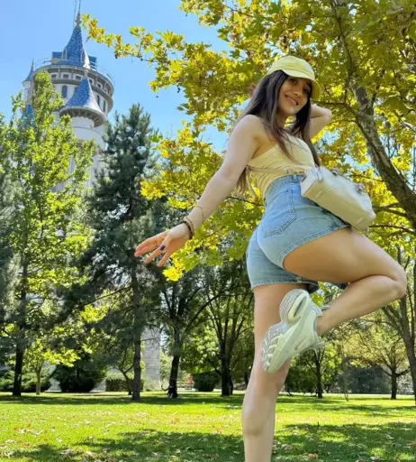 Image 10794996 from Merve Elmas / mrv.lms