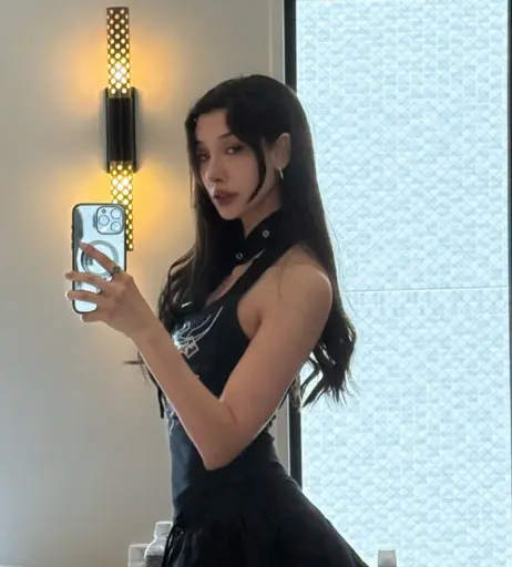 Image 10793567 from Juju - Voulezj