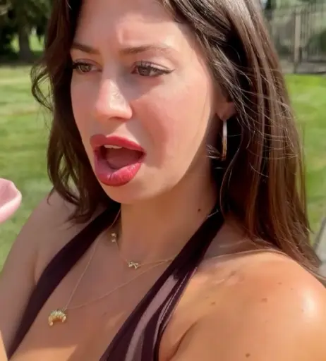 Image 10799406 from Shesthetea