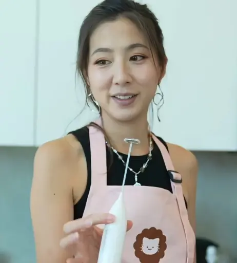 Image 10788121 from Fuslie (Leslie)