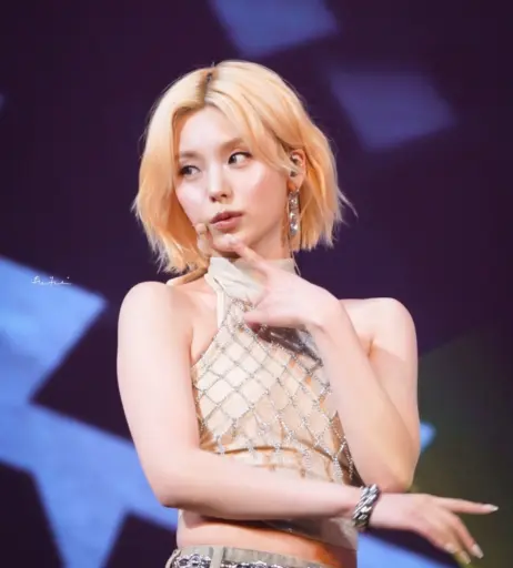 Image 10789911 from Yeji - ITZY (예지, Hwang Ye-ji)