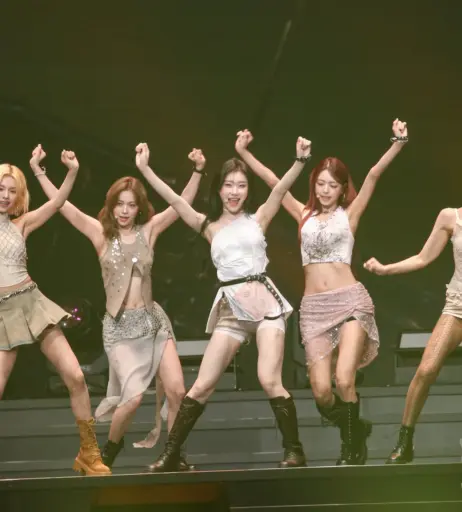 Image 10789917 from Yeji - ITZY (예지, Hwang Ye-ji)