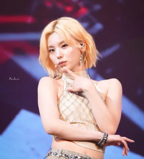 Image 10789906 from Yeji - ITZY (예지, Hwang Ye-ji)