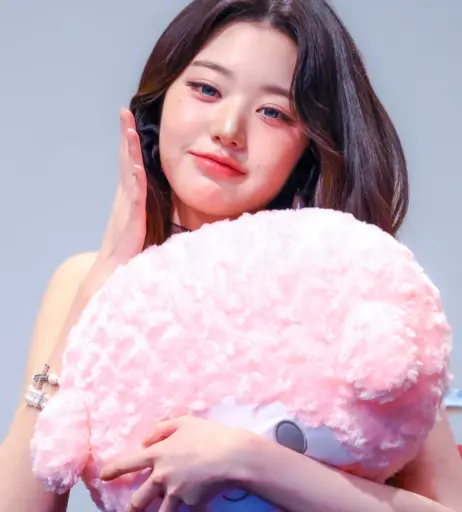 Image 10789577 from Jang Won-young / 장원영 WONYOUNG