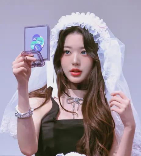 Image 10789618 from Jang Won-young / 장원영 WONYOUNG