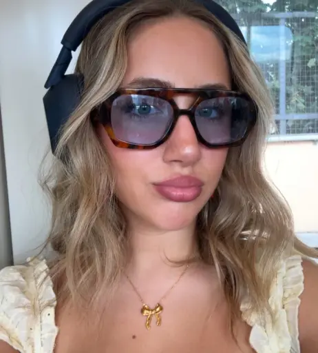 Image 10789386 from Ava Kolker