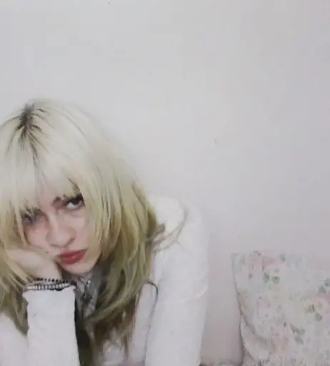 Image 10658963 from wormsheriff / Olivia O