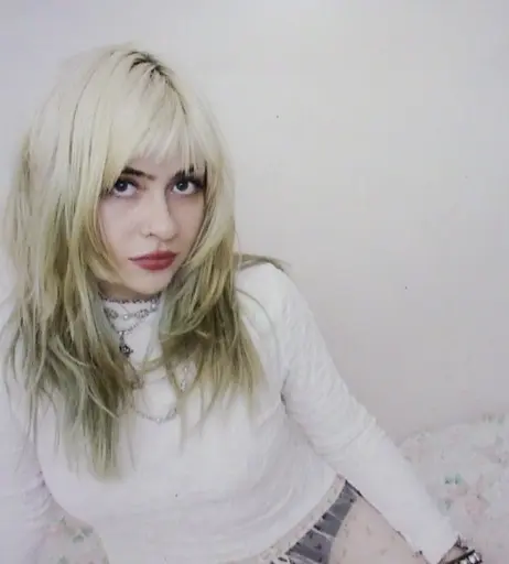 Image 10658968 from wormsheriff / Olivia O