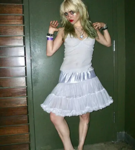 Image 10658958 from wormsheriff / Olivia O