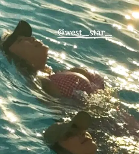 Image 10658232 from Moon Seo-byul (문서별)