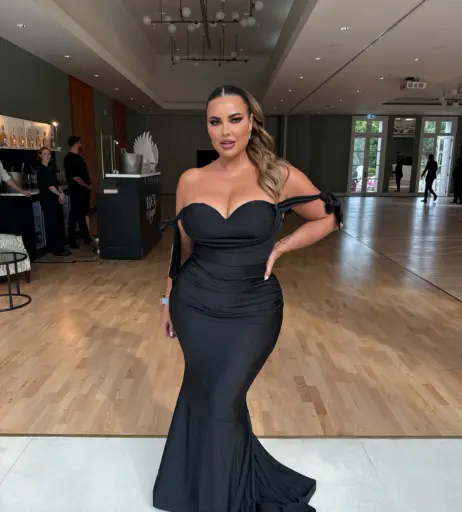 Image 10656467 from DJ Hannah B