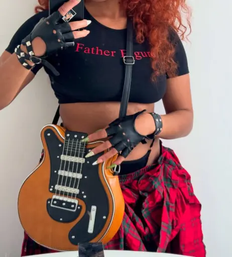 Image 10656781 from Kiera please