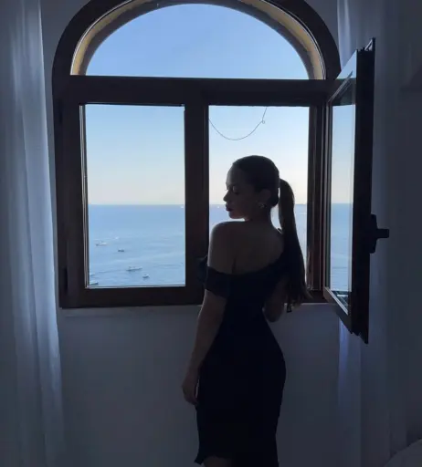 Image 10659052 from Fiona Barron