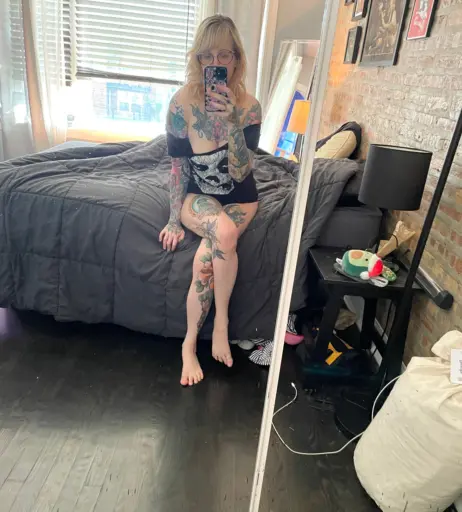 Image 10666973 from PushingUpRoses