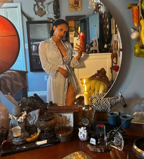 Image 10661931 from Aaliyeezy