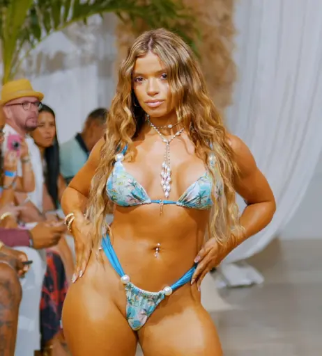 Image 10662770 from Kayla Manousselis / kaylamanousselis