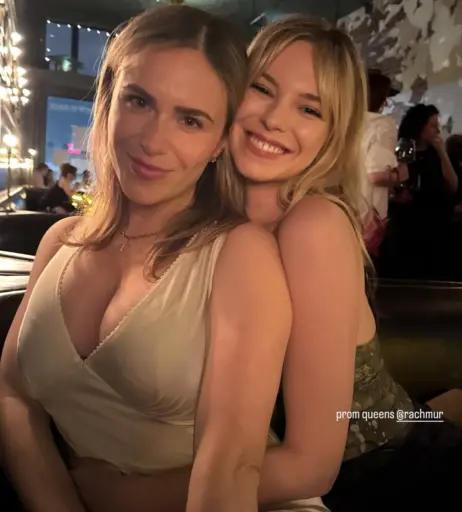 Image 10669918 from Nicolle Radzivil