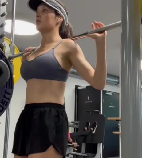 Image 10675293 from Eileen Gu / 谷爱凌