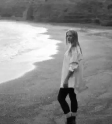 Image 10671731 from Sophie La Sage