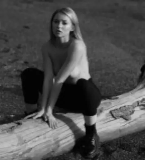 Image 10671739 from Sophie La Sage