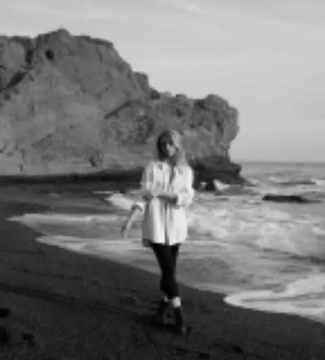 Image 10671741 from Sophie La Sage