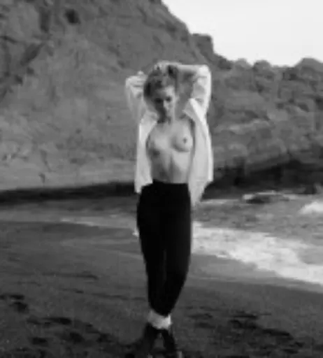 Image 10671745 from Sophie La Sage