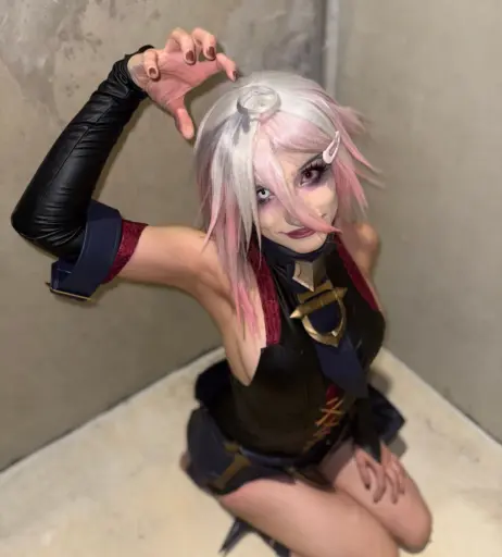 Image 10670692 from selkiewoah