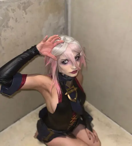 Image 10670695 from selkiewoah