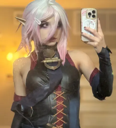 Image 10670683 from selkiewoah