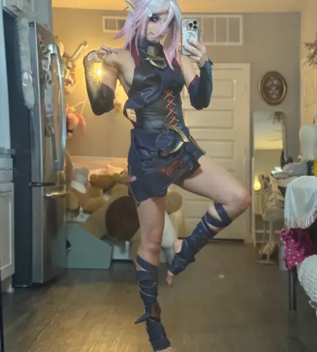 Image 10670682 from selkiewoah