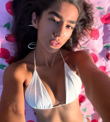 Image 10679872 from lunasilverx / Aaeysha