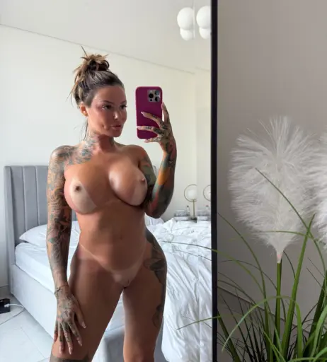 Image 10647846 from Helene Boudreau / iamhely