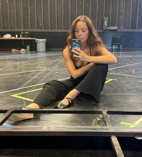 Image 10618002 from Laufey lin