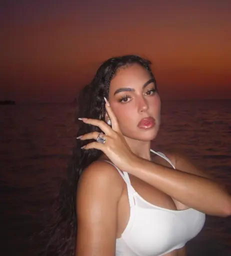 Image 10617194 from Georgina Rodriguez