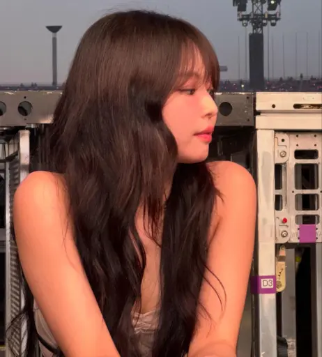 Image 10617073 from Jennie | BLΛƆKPIИK (Blackpink)