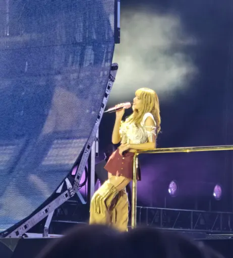 Image 10617207 from Lisa | BLΛƆKPIИK (Blackpink)