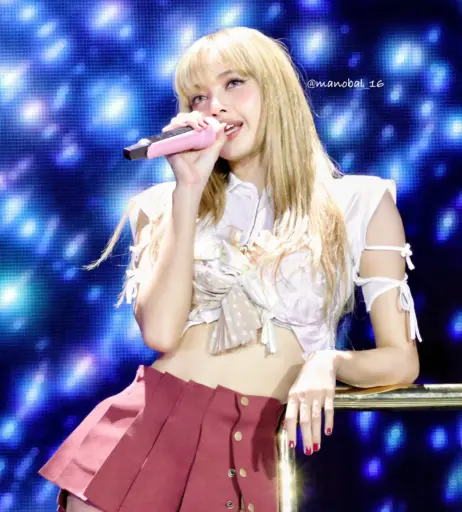Image 10617204 from Lisa | BLΛƆKPIИK (Blackpink)
