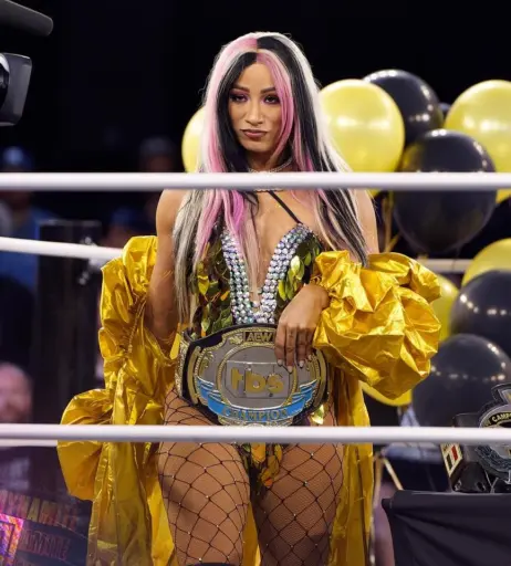 Image 10616999 from WWE Sasha Banks | Mercedes Moné