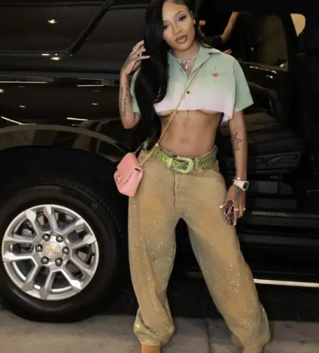 Image 10616895 from glorilla