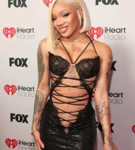 Image 10616814 from glorilla